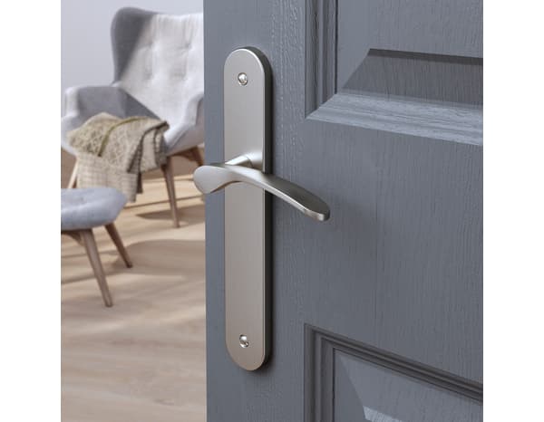 Poignée de porte "Loric" sans trou - Entraxe 195 mm - Cooke and Lewis