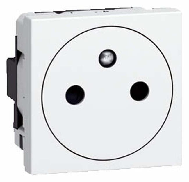 Image principale de Prise de courant 2P+T affleurante MOSAIC - LEGRAND