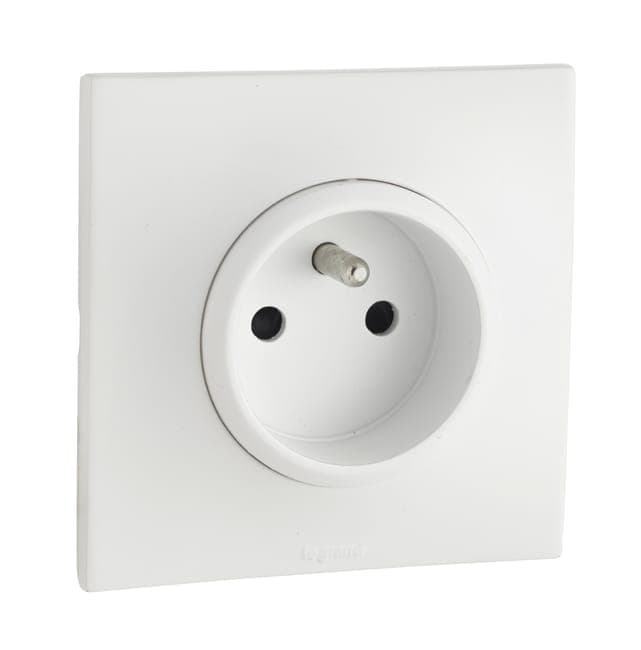 Image principale de Prise de courant 2P+T NEPTUNE - LEGRAND
