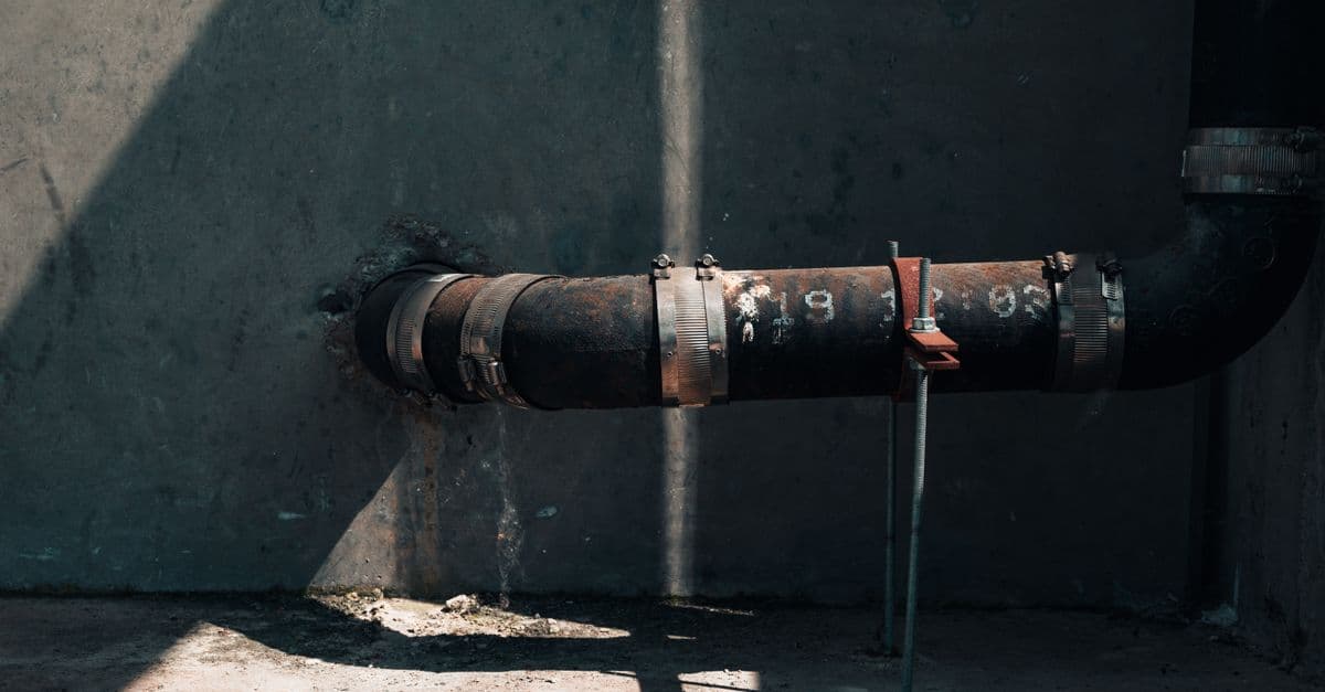 Plumbing Work Field Guide Survey: Essential UK Tools