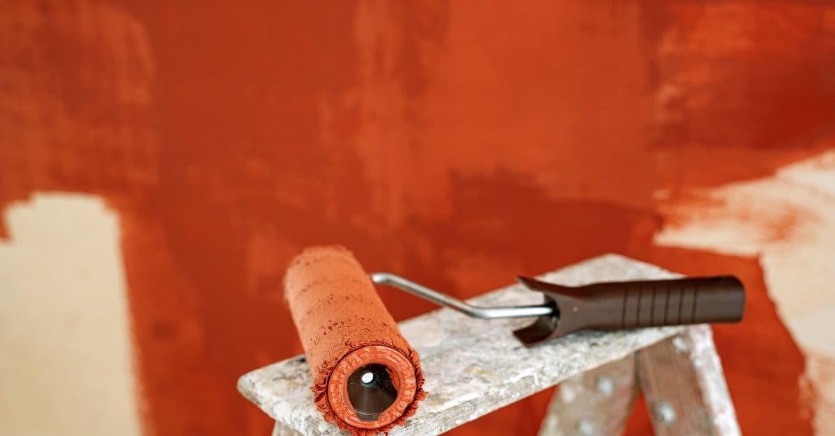 How Much Does It Cost to Paint a House in the UK?